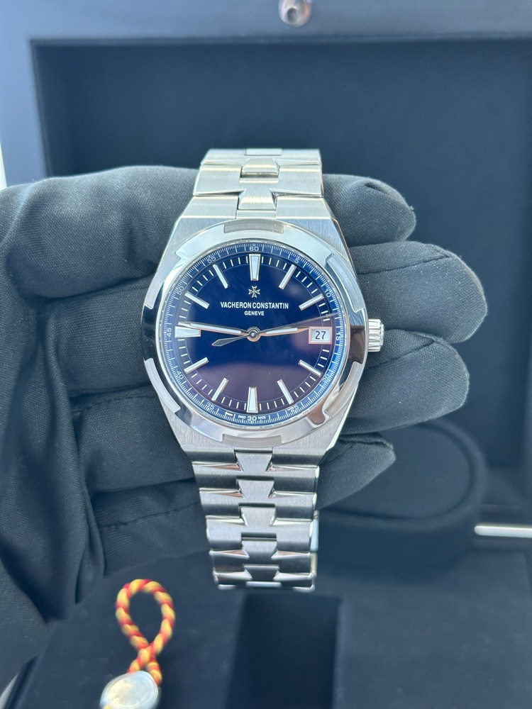 Vacheron-Constantin OVERSEAS