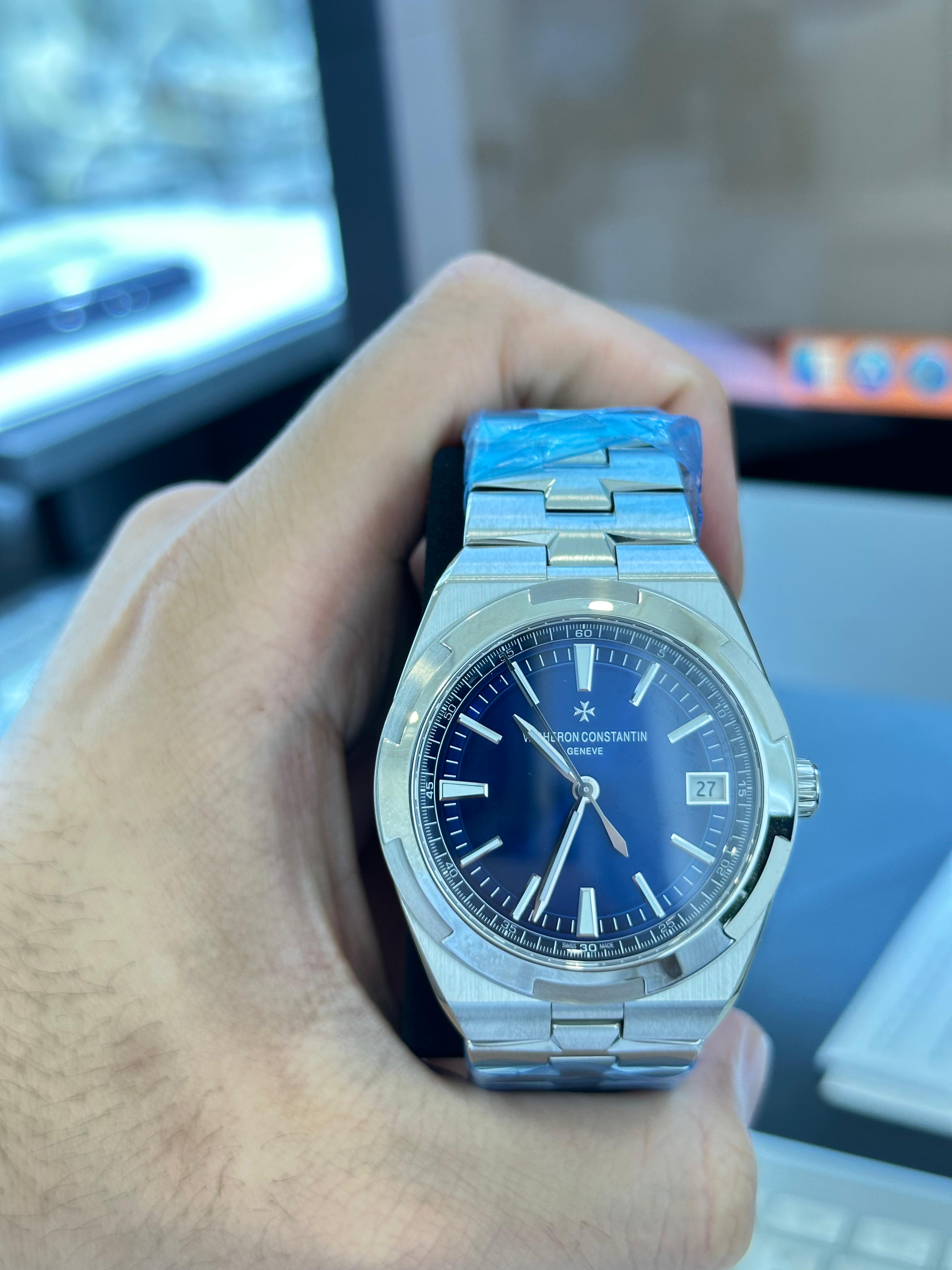 Vacheron-Constantin OVERSEAS
